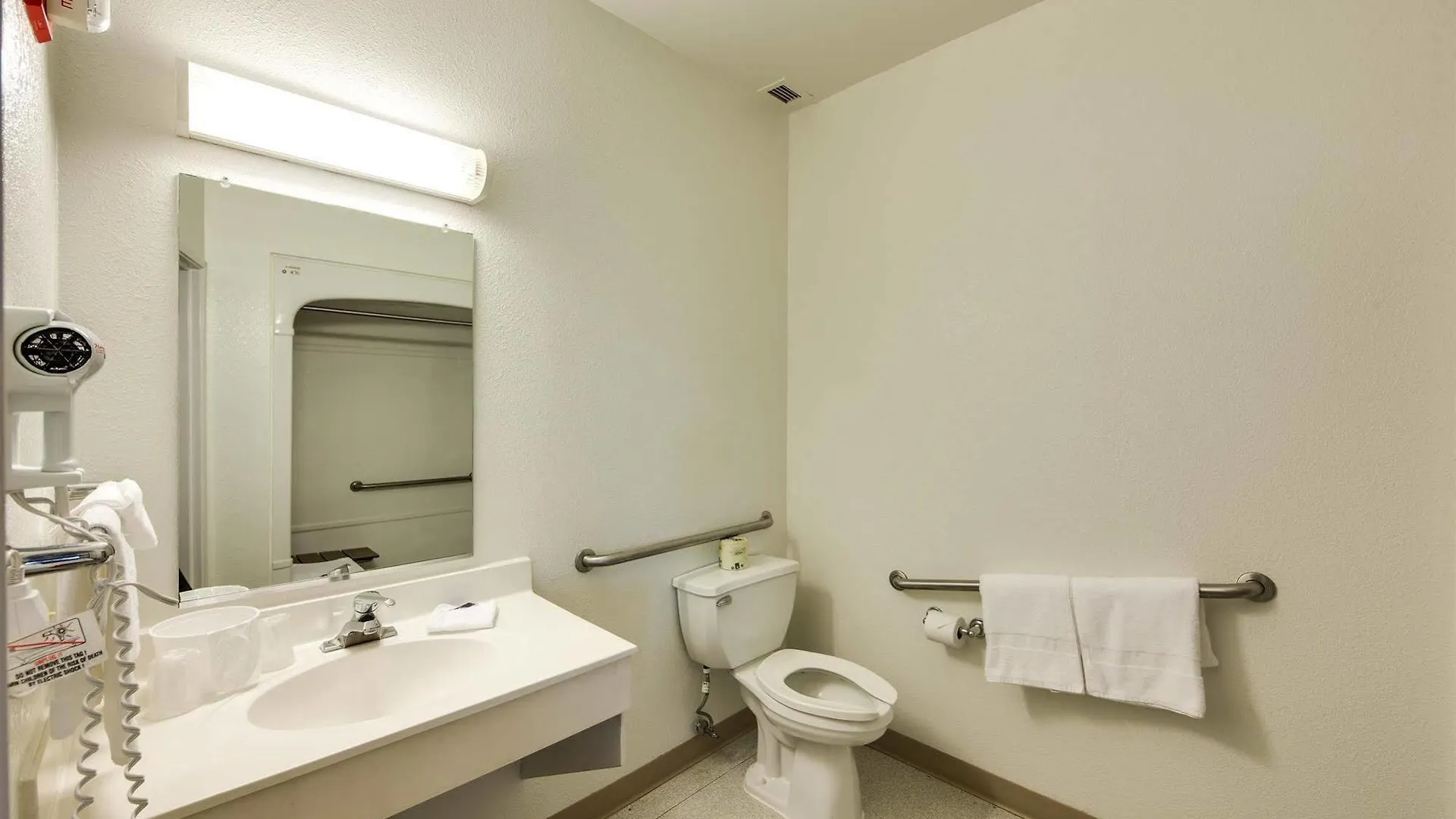 Motel 6-Brampton, On - Toronto 2*, برامبتون